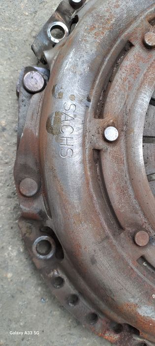 Комплект съединител с двойномасов маховик Форд Фокус/Ford Focus