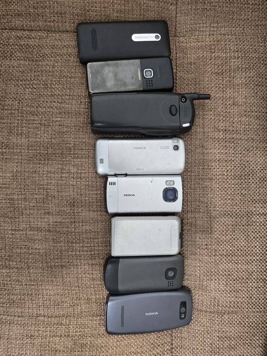 Telefoane Nokia vechi cu defecte