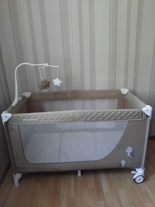 преносима бебешка кошара + матраче