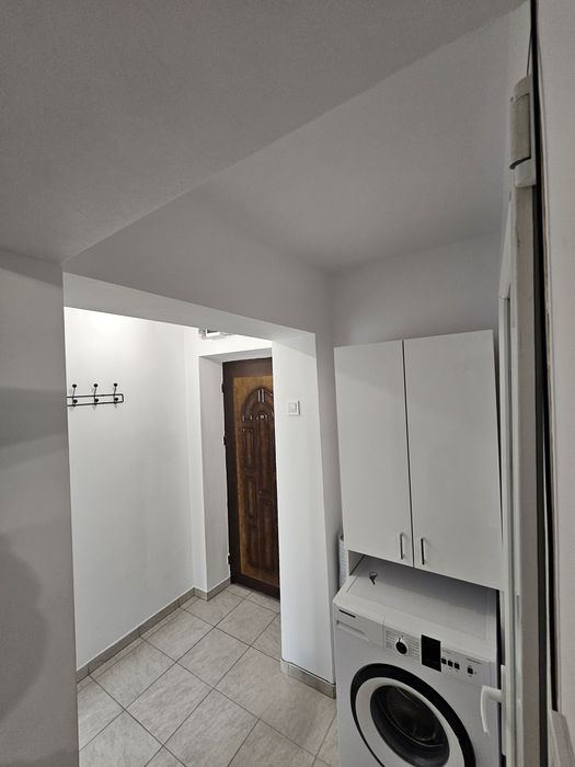 Apartament de inchiriat!