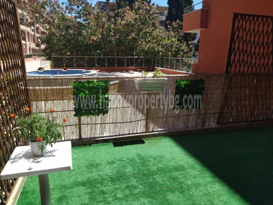 Продава се Тристаен апартамент в Несебър - 98 кв.м за 909 €/кв.м - Снимка #1