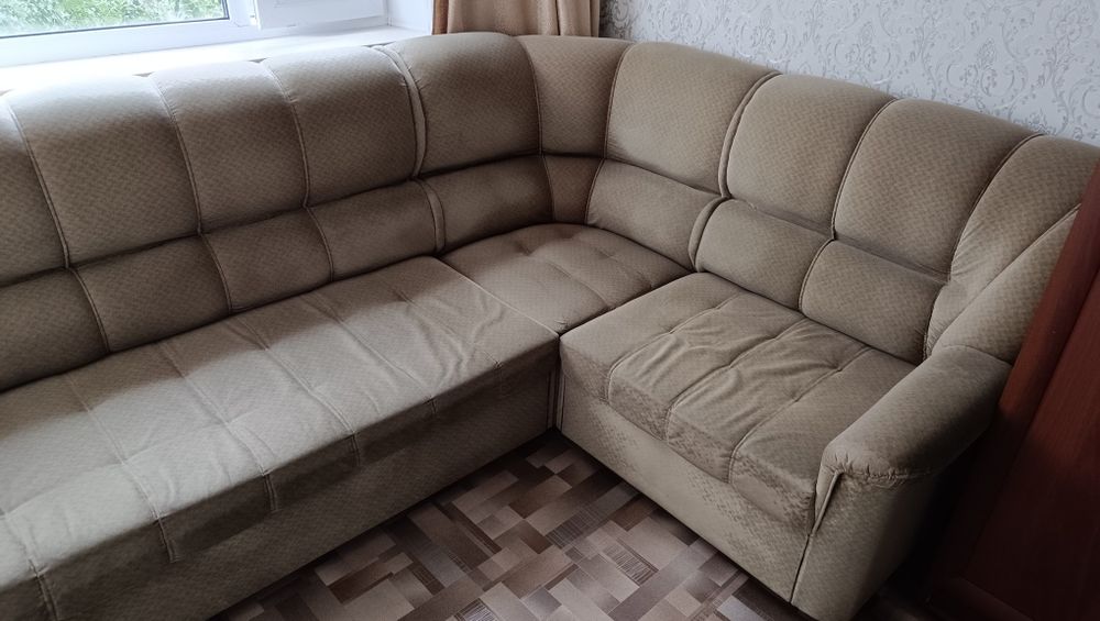 Продам раскладной диван 20000 тг