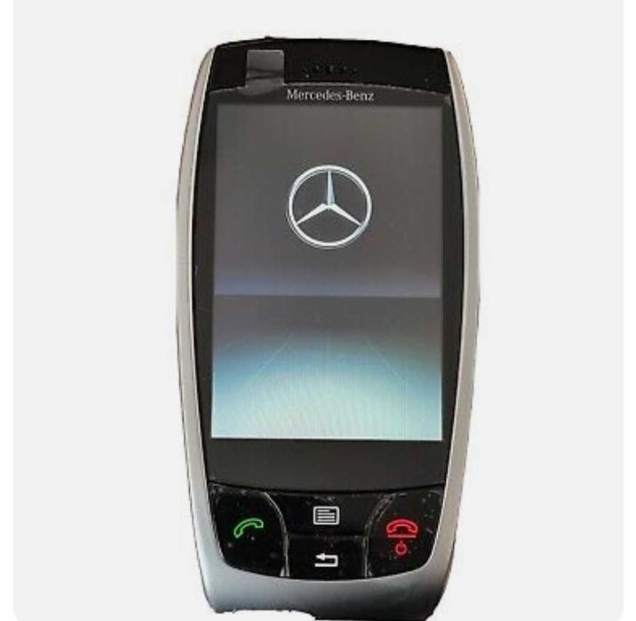 Продавам нов телефон дистанционно на Mercedes HMI Phone Command Remote Control W222 S Class