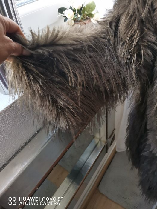 Blană 3/4 maro superbă