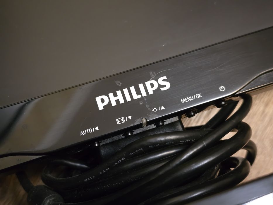 Монитор Philips 192E1 - 19 дюймов