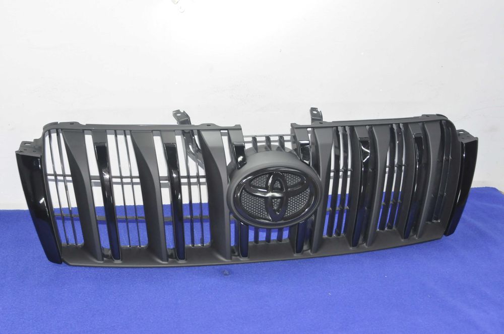 Решетка Toyota LC Prado 150