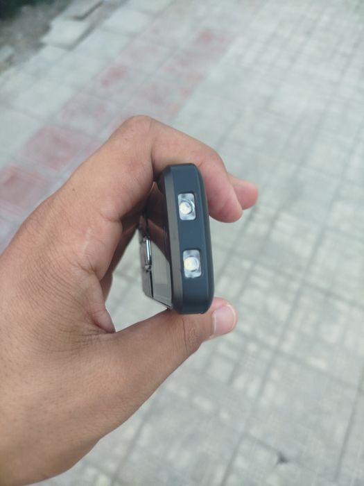 Novey telefon Holati yangi Narxi 150 000 kelishamiz