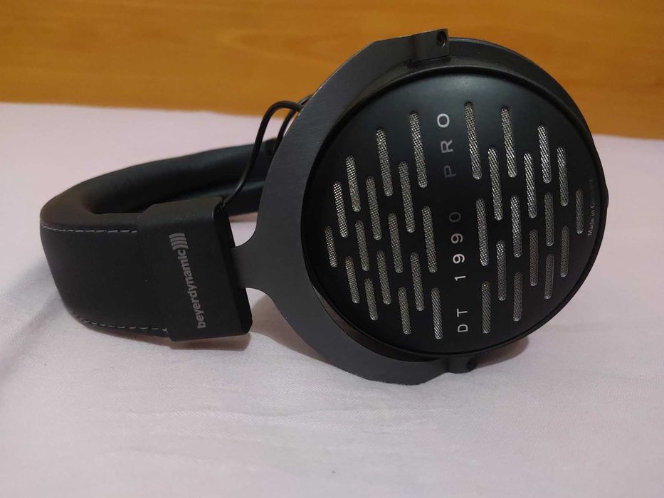 Слушалки beyerdynamic DT 1990 Pro