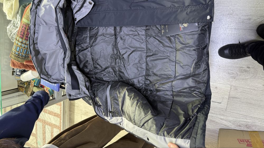 Куртка осенью черный