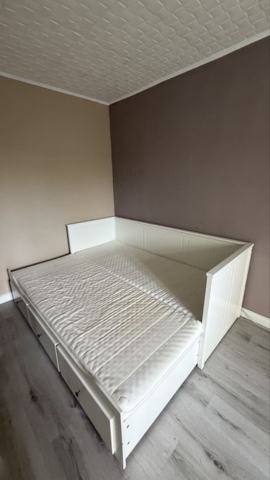 Pat Extensibil Ikea- Divan Hemnes