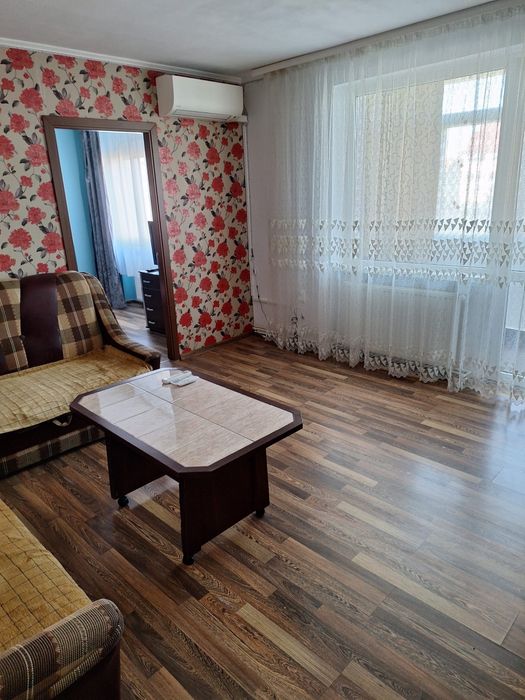 Apartament Semi-Decomandat 360€ Strada Lungă nr. 76, Sibiu, Romania