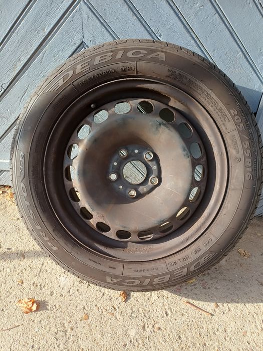 Летни гуми 205/55-16 с джанти