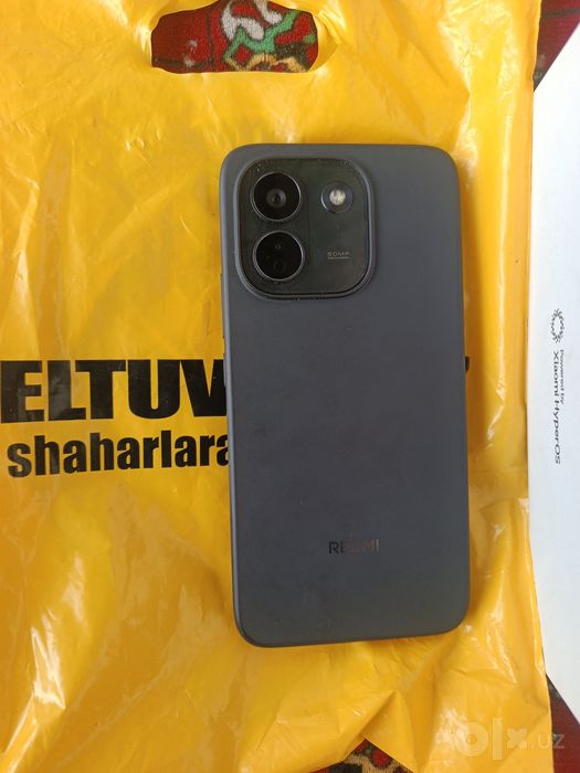Redmi Bor 17 pro Max 5G 10 000 mah batareka sochni sotiladi