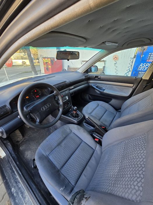 Audi A4 1.6 benzina + GPL, consum mic, mașină fiabilă