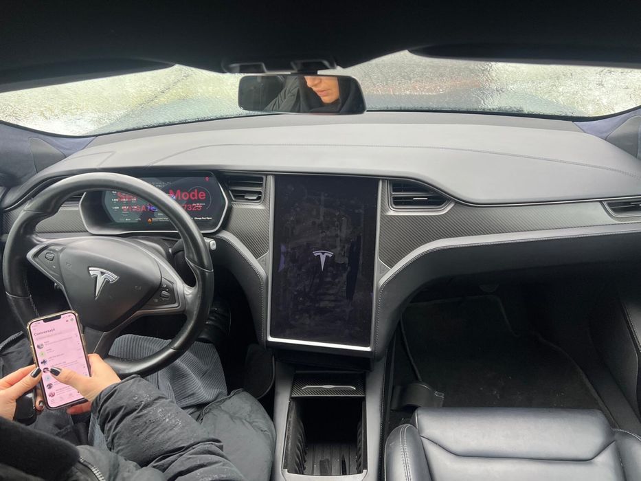 Tesla Model S avariat, AVARIATE