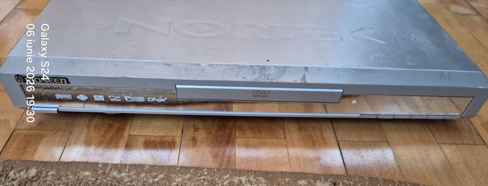 Vand DVD Player PIONEER fara telecomandă