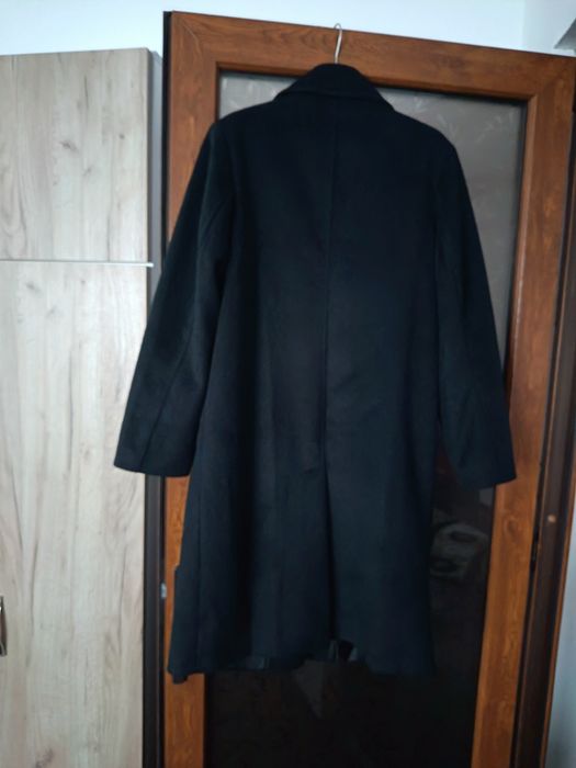 Palton mărimea 40