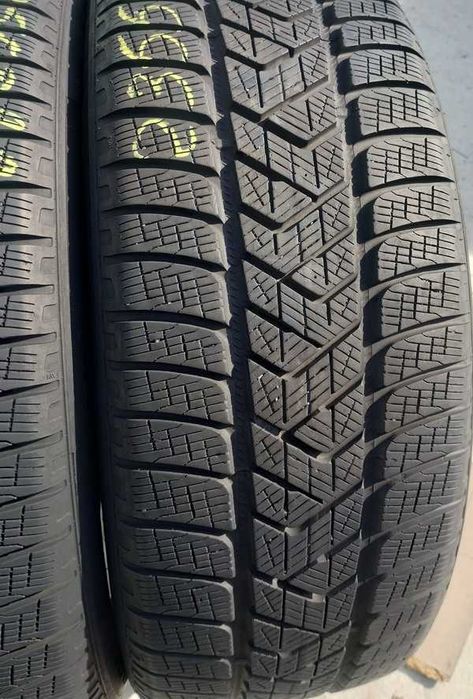 Anvelope iarna 235 55 19 Pirelli