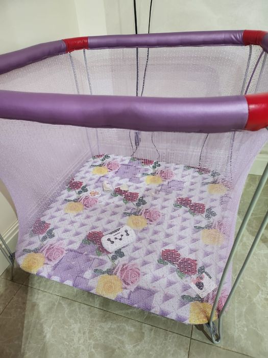 Манеж детский складной