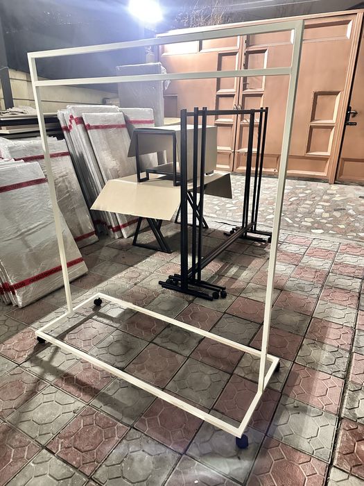 Вешалки рейлы плечики стеллажи