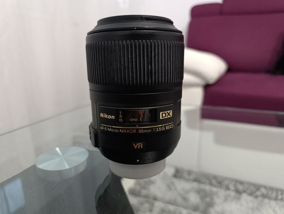 Obiectiv Nikon 85mm