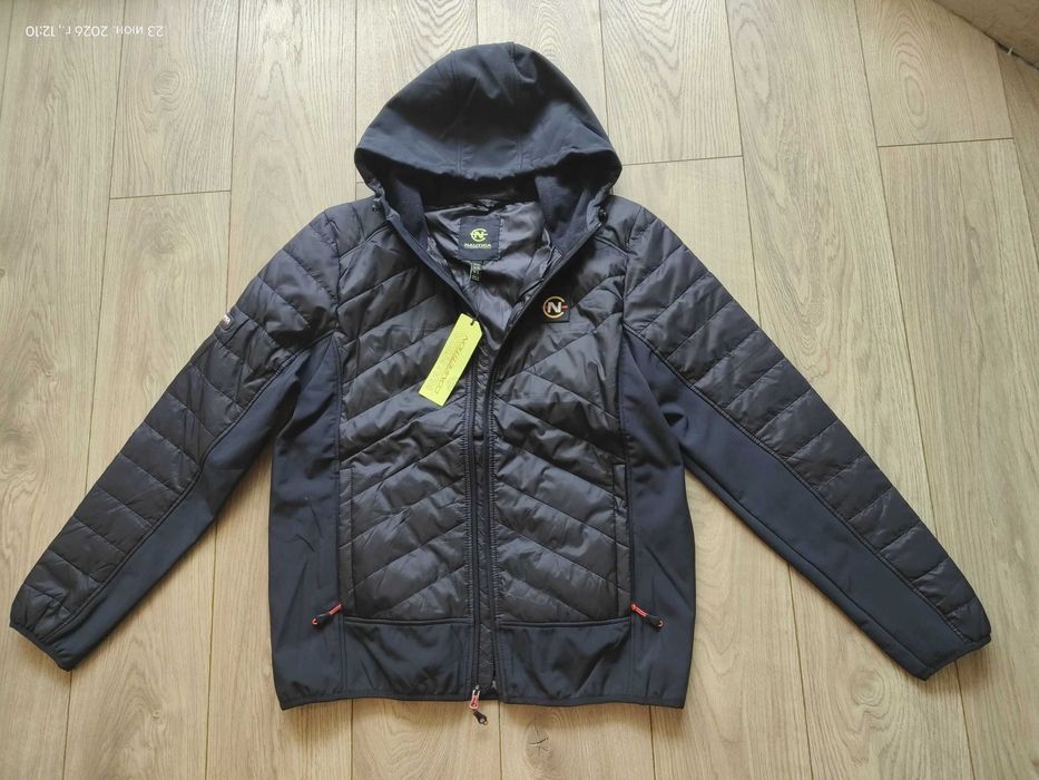 Куртка стеганая Nautica (США),премиум,термо,новая,р-ры 48,50 и 52