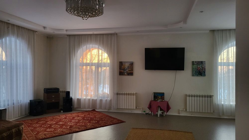 Продам добротный коттедж