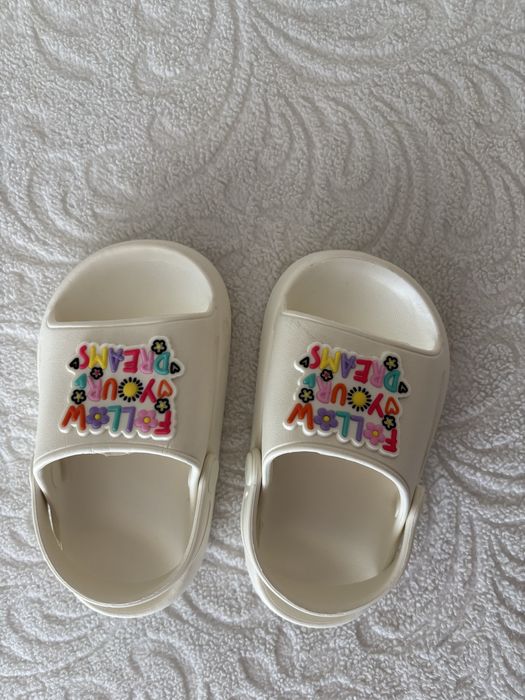 Детски сандали за момиче