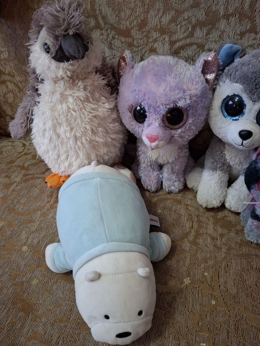 Игрушки мягкие .