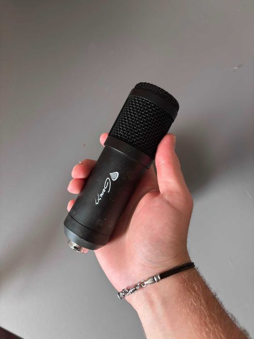 Microfon Genesis Radium 400 + Braț Profesional + Shock Mount + Burete Antivânt