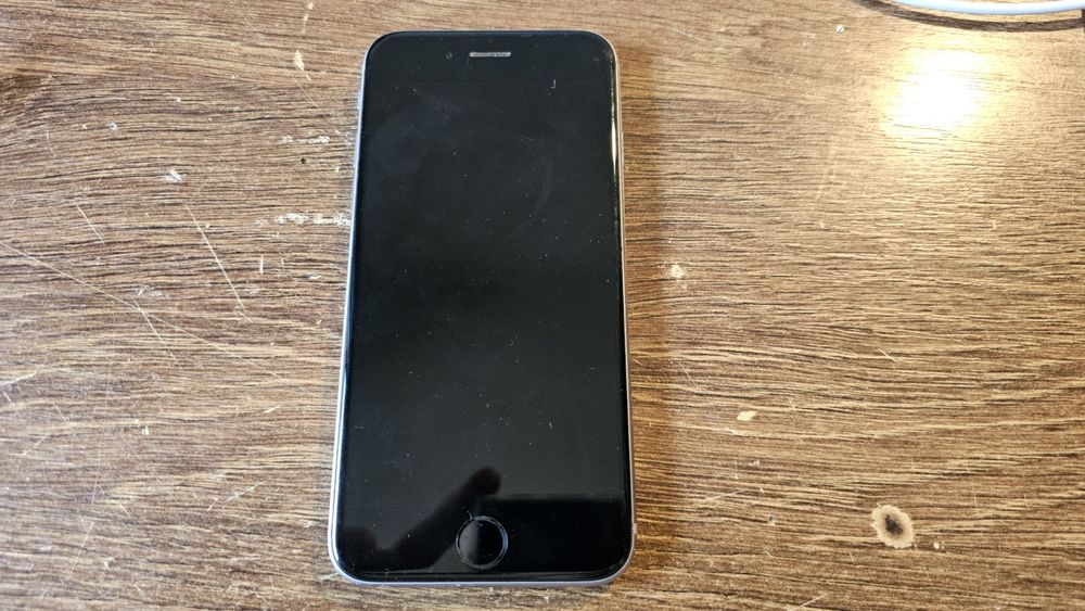 iPhone 6s silver