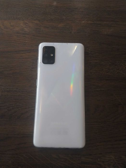 Samsung A51 128 памяь