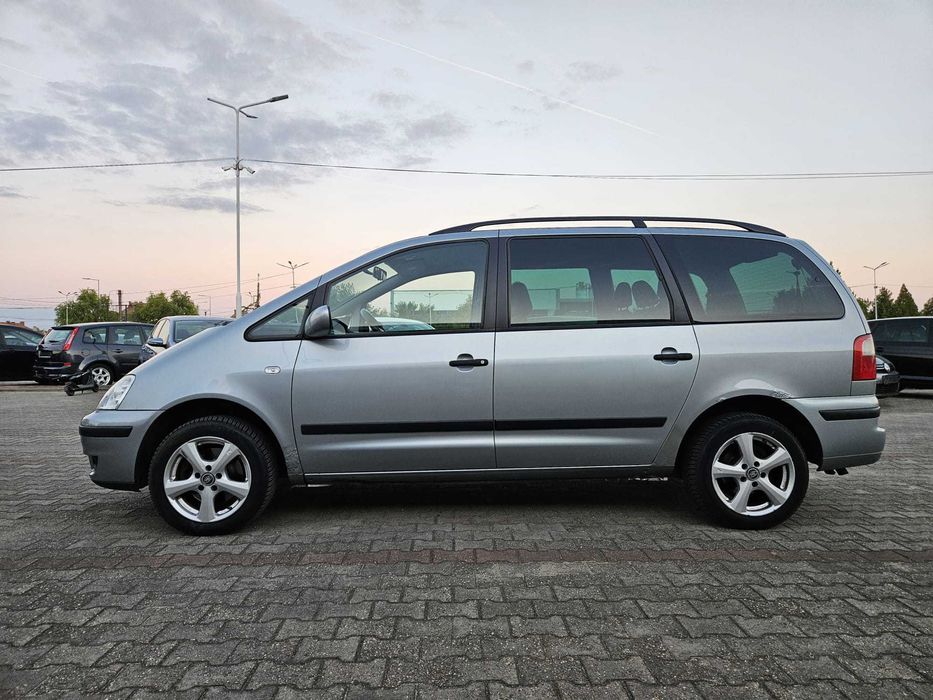 Ford Galaxy 1.9 TDI 116 CP – An 2004 – 7 Locuri – În stare foarte bună