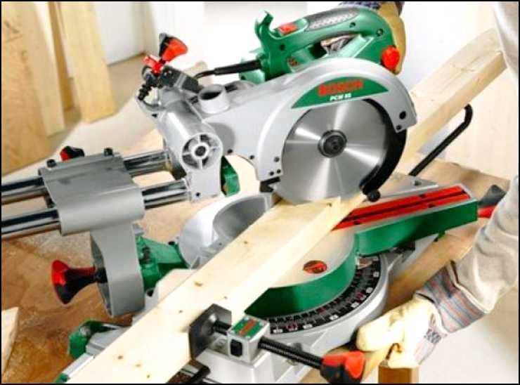 Circular culisant Bosch PCM 800 8 S