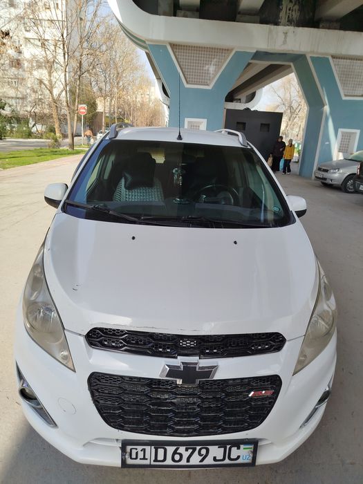 Spark moshina sotiladi 2013 yil