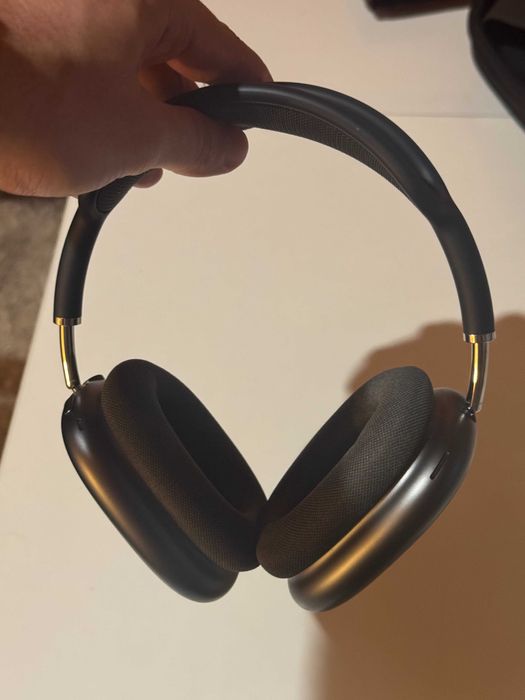 Слушалки AirPods MAX (Lightning)