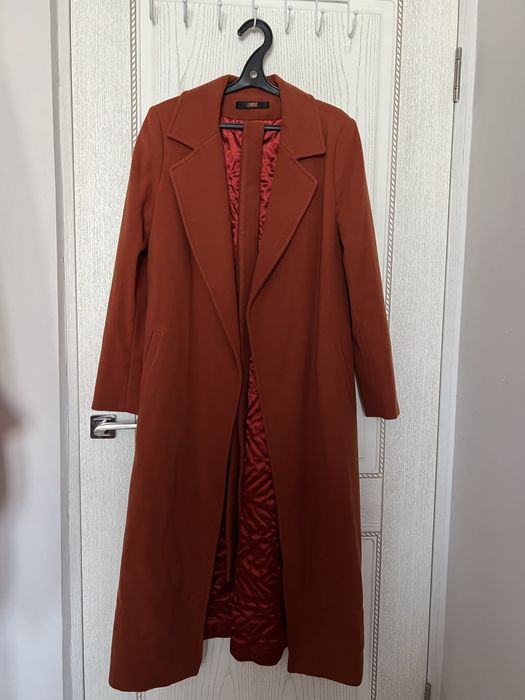 Продам пальто женское