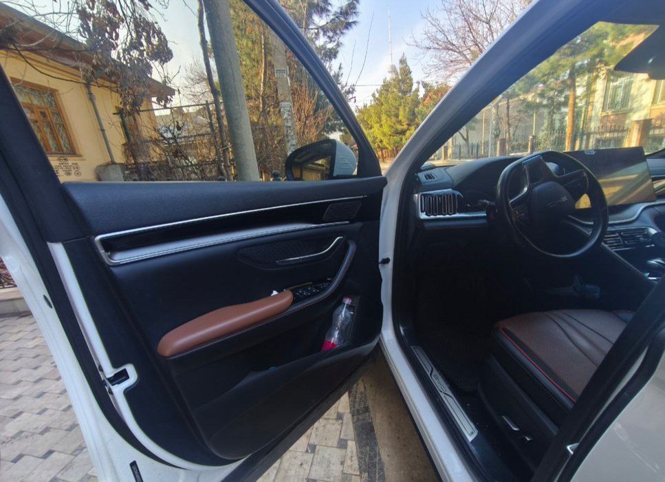 Продам BYD DMi SONG PLUS 4AWD Белый. Full. FLAGMANN. 2023 г.в. Гибрид