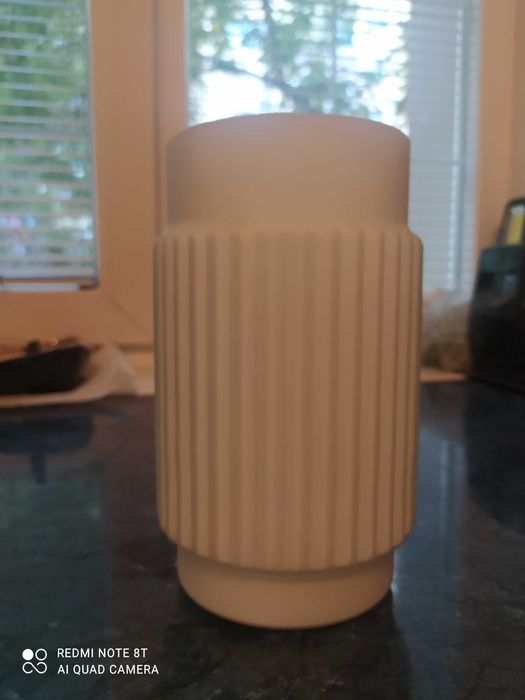 Продавам части от осветителни тела