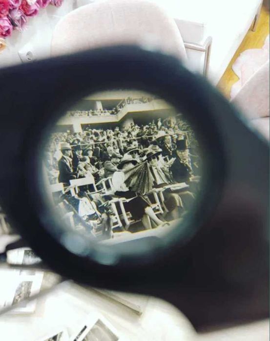 Рядък 3D албум от Третия райх с автограф от Лени Рифенщал