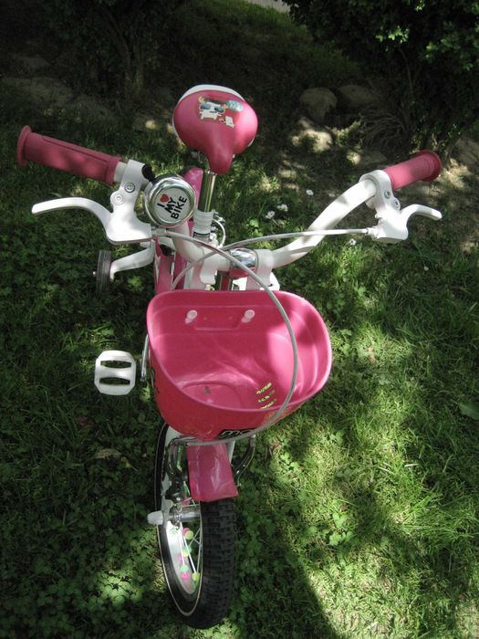 Продавам колело за момиче 12''-16'' (от 3г до 7 години) до 40-45 кг