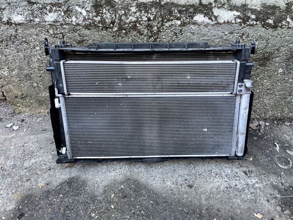 Радиятори с перка за Toyota Rav-4 2.5-155кс-Хибрид 16г-19г