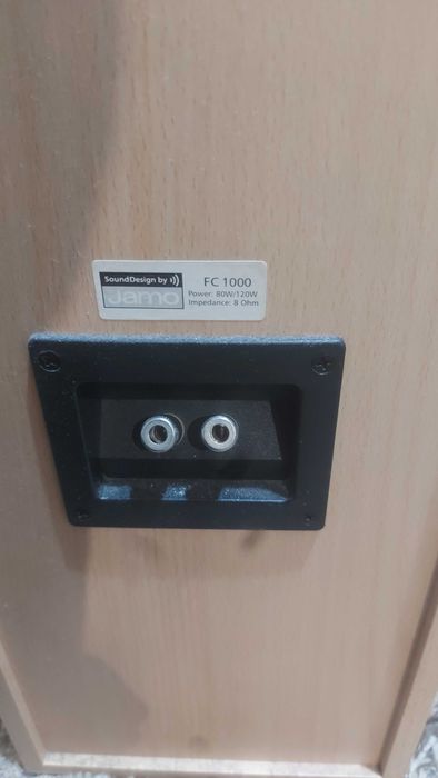 Продавам тонколони Jamo в много запазен вид