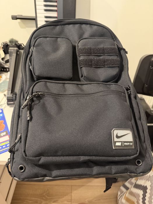 Рюкзак Nike полиэстер черный