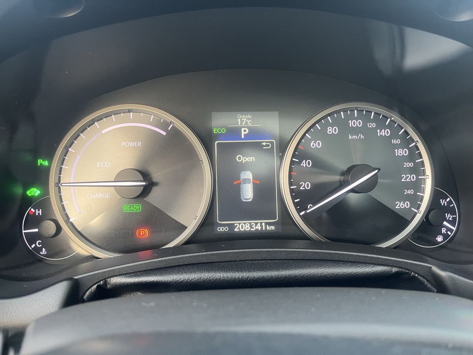 Лексус nx300h 4x4