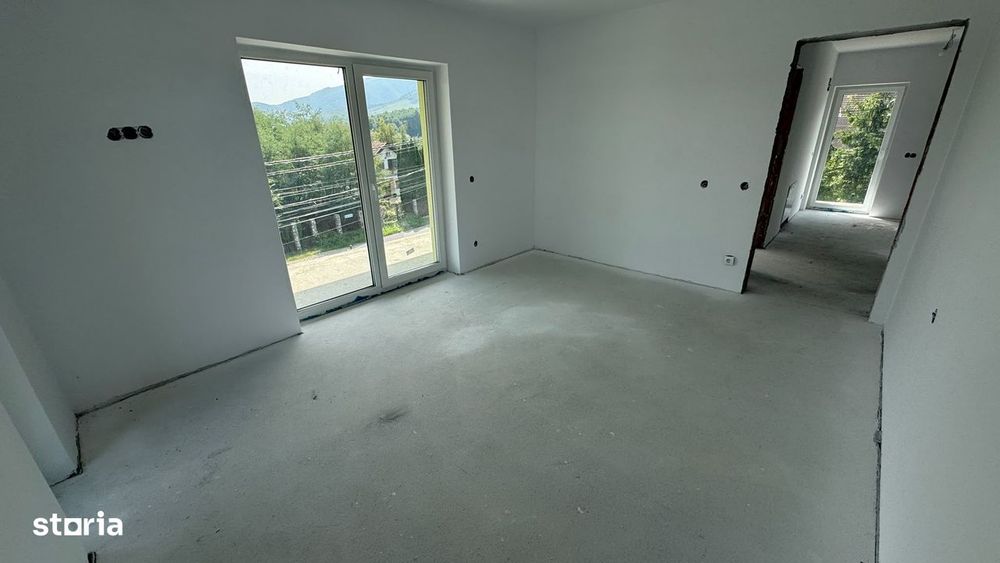 Casă individuală cu priveliste spre munti - Tocile, Sibiu