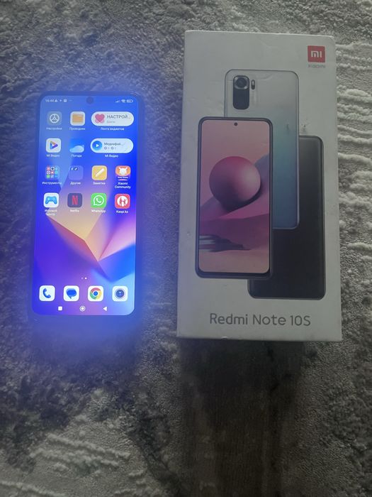 Продаю телефон описание