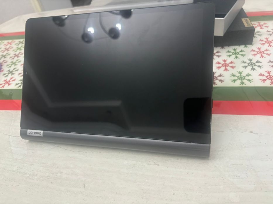 Продам планшет Lenovo Yoga Smart Tab