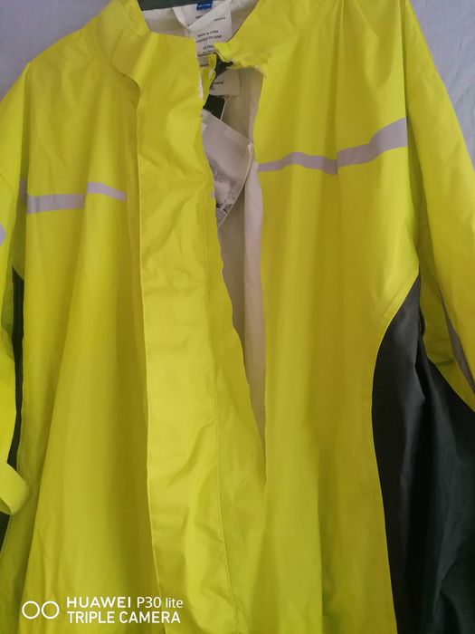 Combinezoane impermeabile