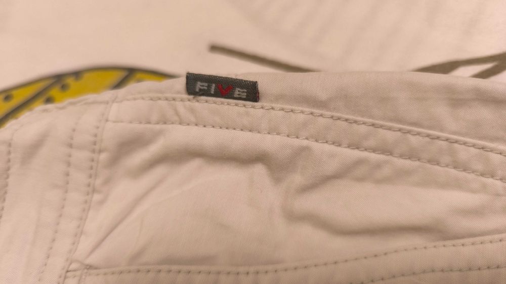 Два панталона Jack Wolfskin и Five Seasons